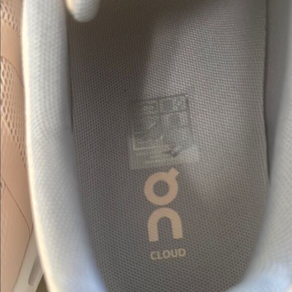 On Cloud Running Women's Pink Running Shoes - Picture 7 of 12